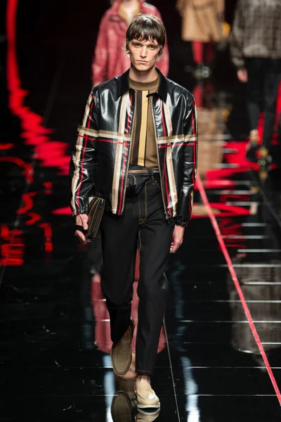 Look 21